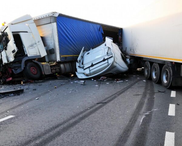 How a Truck Accidents Lawyer in Jericho Can Help You Get Compensation
